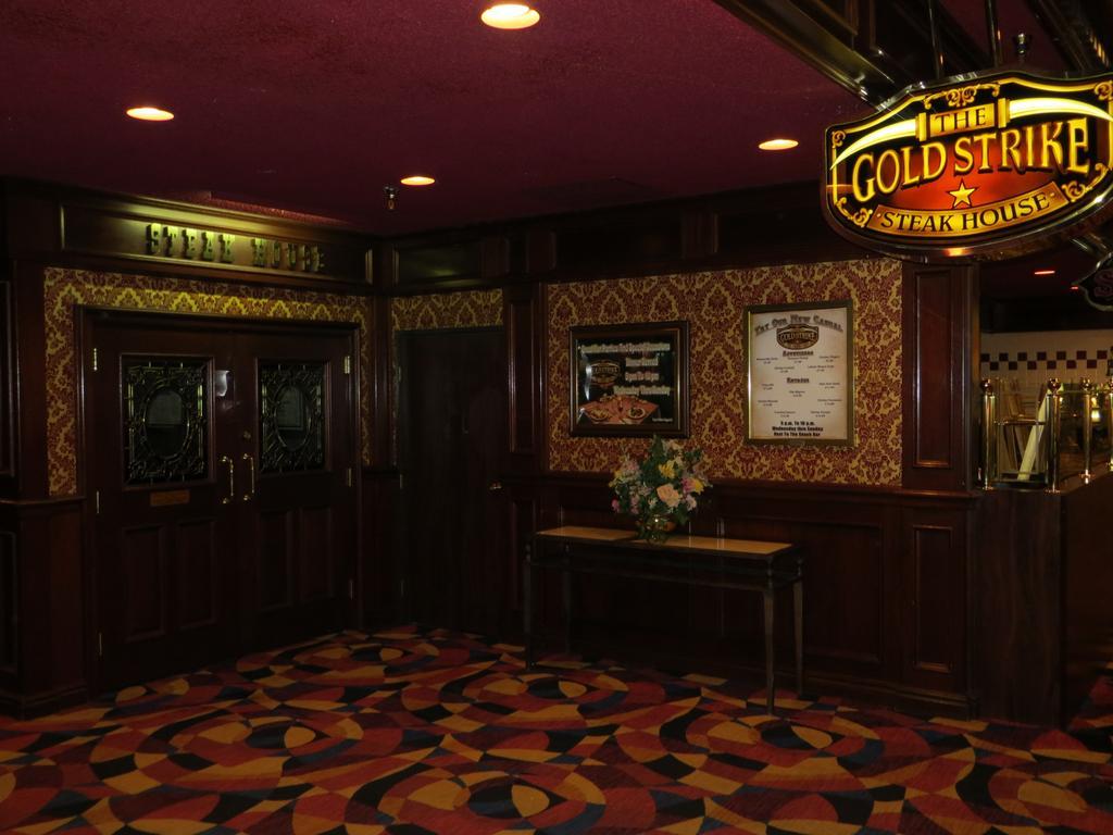 Ramada By Wyndham Terrible'S Hotel & Casino Jean Kültér fotó