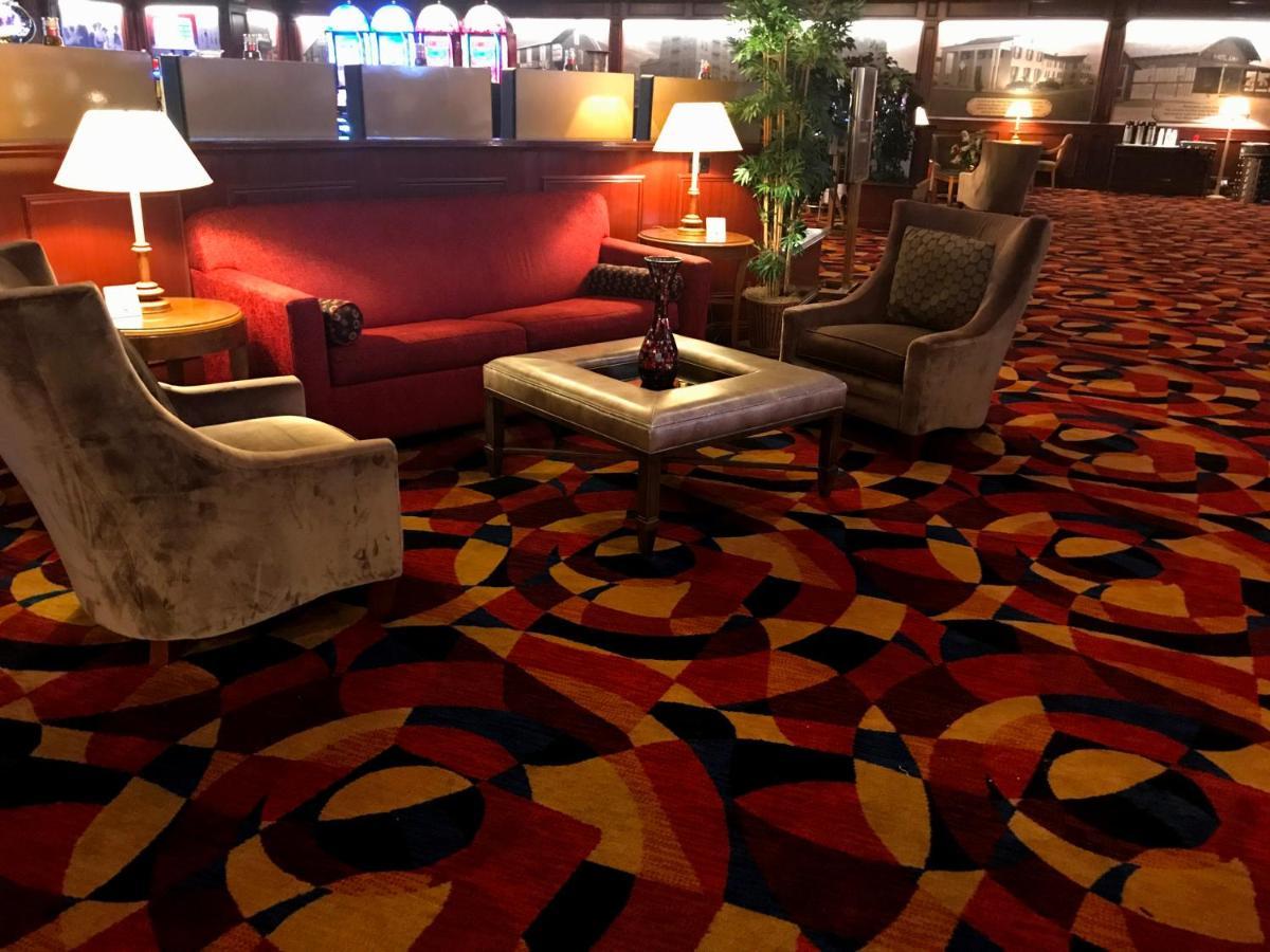 Ramada By Wyndham Terrible'S Hotel & Casino Jean Kültér fotó