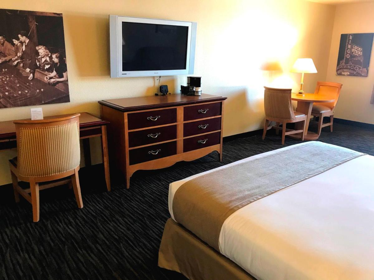 Ramada By Wyndham Terrible'S Hotel & Casino Jean Kültér fotó