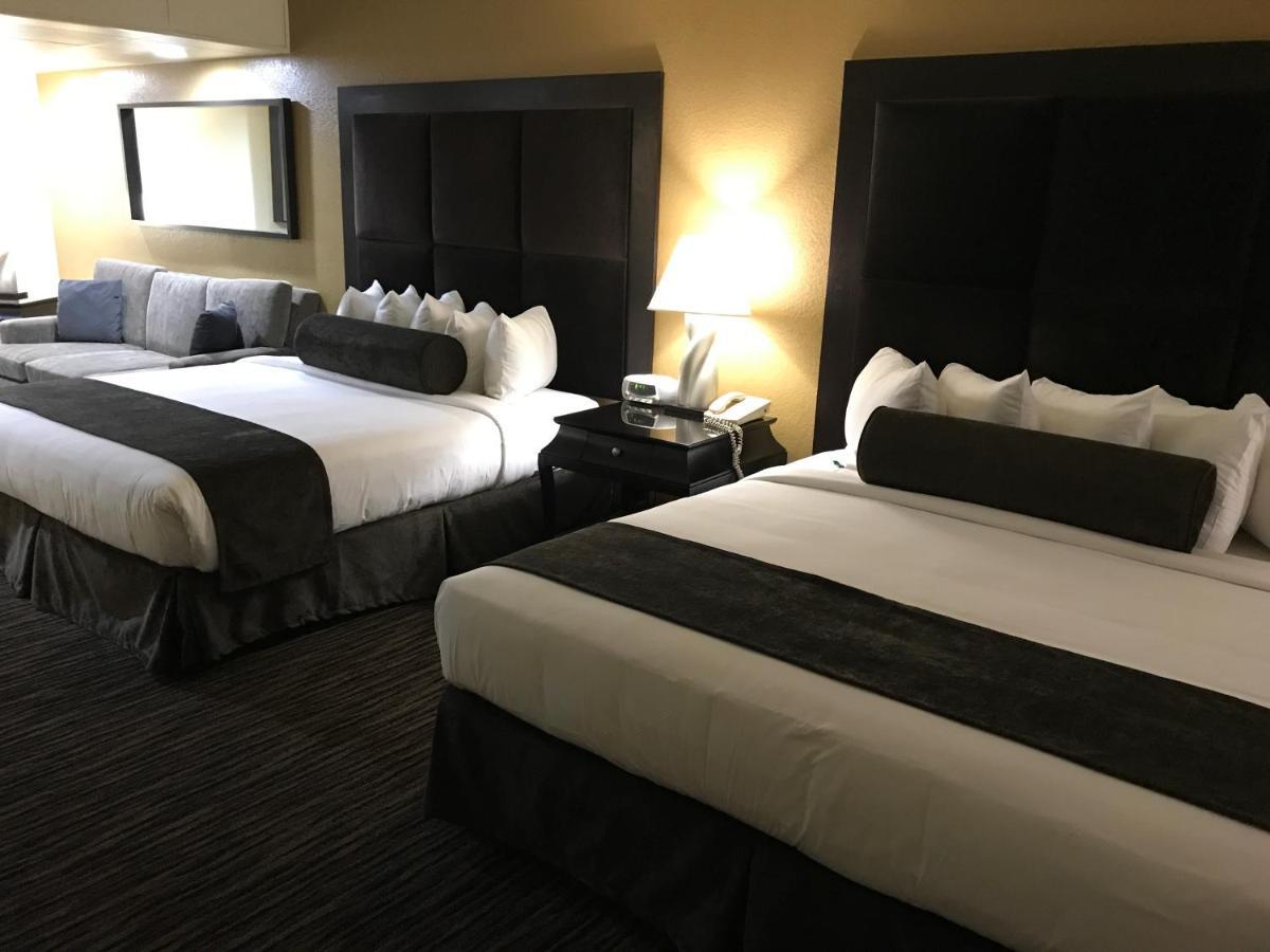 Ramada By Wyndham Terrible'S Hotel & Casino Jean Kültér fotó